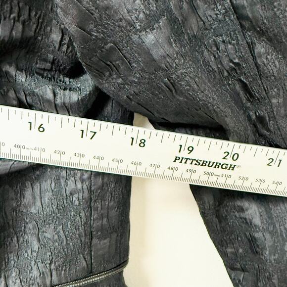 Vintage Andrea Odicini 100% Silk Black Texture Set Blazer Skirt Size 42 - Picture 5 of 15